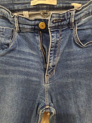 2 pantalones vaqueros Zara