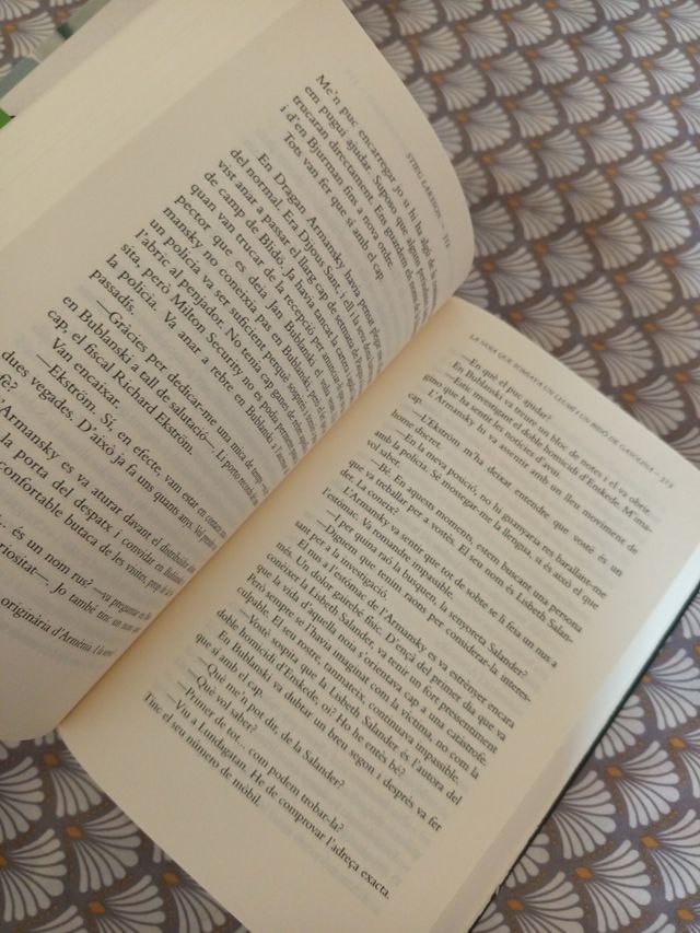 La noia que somiava un llumí i un bidó de gasol...