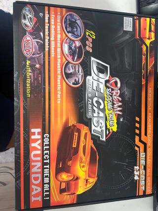 12 Mini Coches Hyundai - Die Cast, 