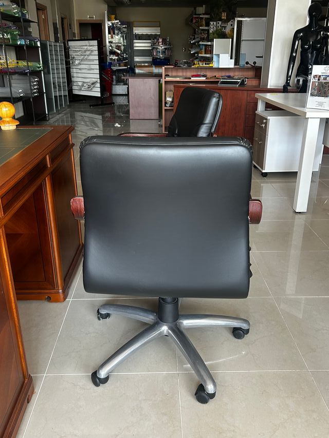 Sillas confidente elegantes. 2 uds