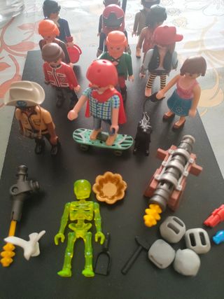 Figuras y accesorios castillo SE ADMITEN OFERTAS.