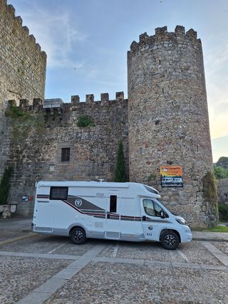 Alquiler Camper Van y Autocaravanas