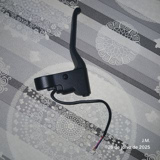 Manetas freno patinete eléctrico