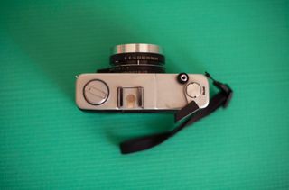 Minolta Hi-Matic 7sII - Cámara compacta