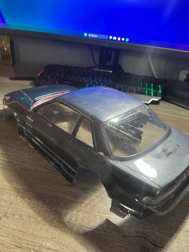 Carcasa Nissan SILVIA falta SOLO FALTA pintura