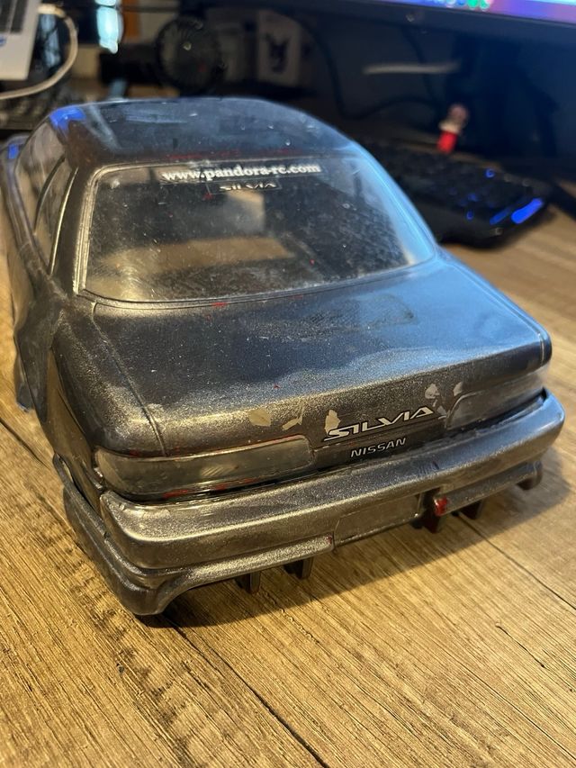 Carcasa Nissan SILVIA falta SOLO FALTA pintura
