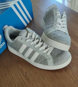 Zapatillas Adidas Advantage talla 39