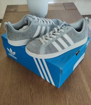 Zapatillas Adidas Advantage talla 39