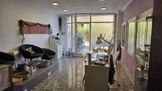Traspaso Salón Uñas y Estética R-7938520