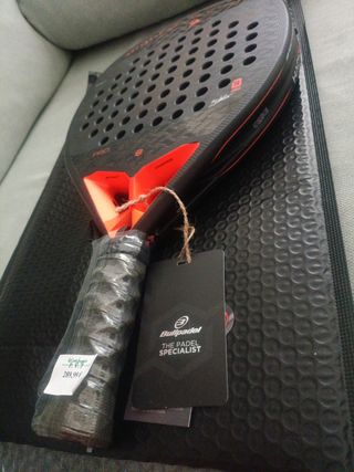 Pala pádel Bullpadel Hack 03 2024