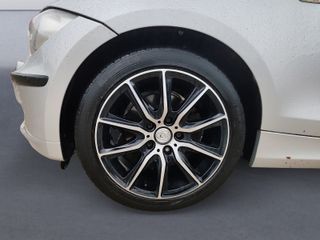 BMW Serie 1 118i 143cv 2009