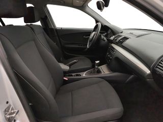BMW Serie 1 118i 143cv 2009
