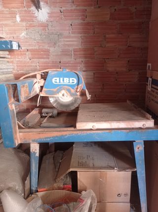 Máquina de cortar ladrillo ALBA usada