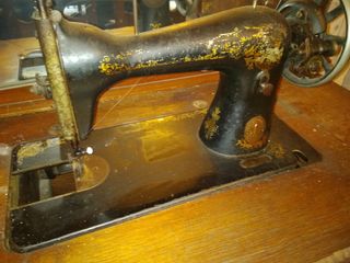 Macchina da cucire Singer vintage