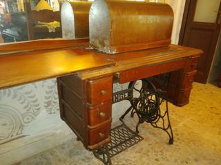 Macchina da cucire Singer vintage