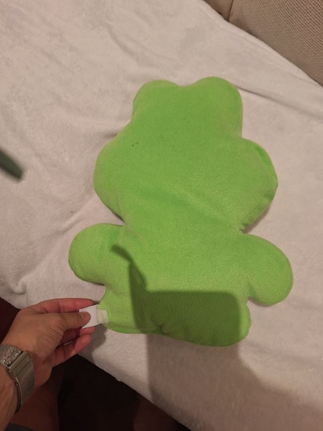 2 Cojines rana verde  y barquito- Felpa