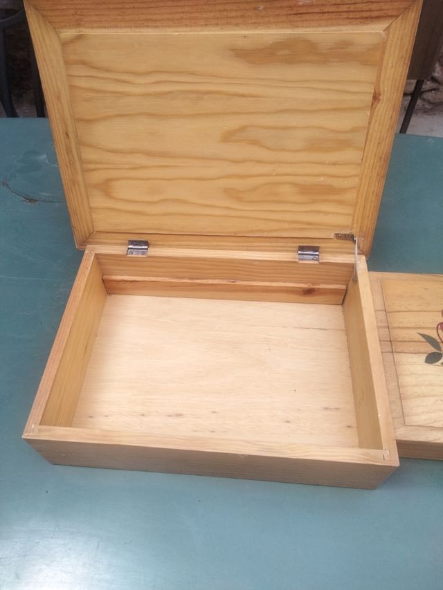 Cajas madera decorativas  precio x las 2