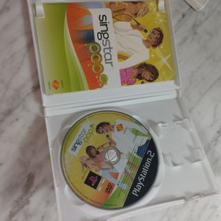 Wii - Mario Strikers & PS2 SingStar Pop