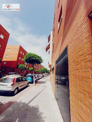 Local comercial en venta en Arco Norte - Avda. España en Dos Hermanas