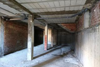 Local comercial en venta en Gines