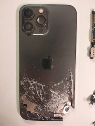 iPhone 13 Pro (para piezas)