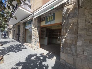 Local comercial en venta en Martorell
