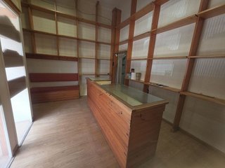 Local comercial en venta en Martorell