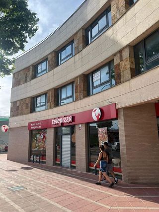 Oficina en venta en Arco Norte - Avda. España en Dos Hermanas