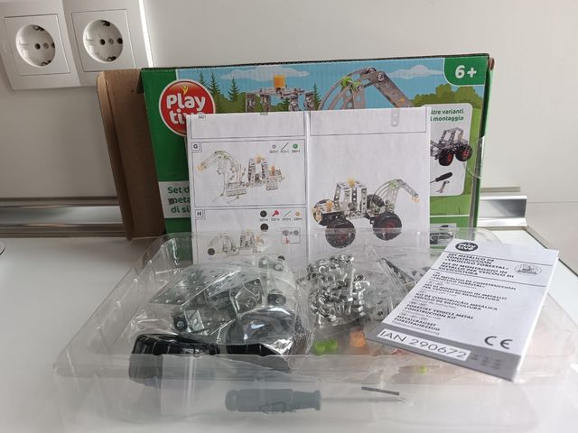 Set metálico Playtive (vehículo forestal)