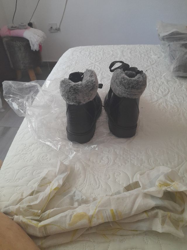 Botas niña negras invierno