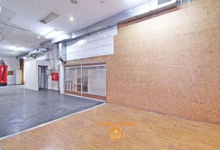 Local comercial en alquiler en Palos de Moguer en Madrid
