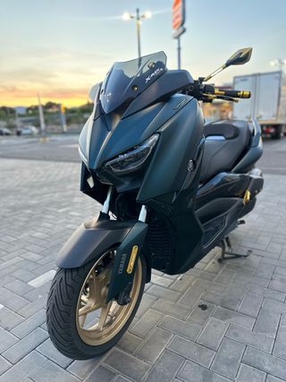 Yamaha XMAX 300 Tech - Impecable