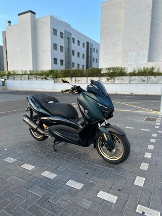 Yamaha XMAX 300 Tech - Impecable