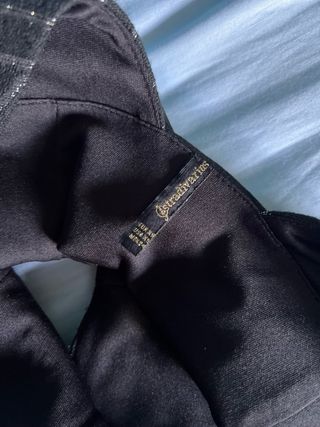 Crop top negro Stradivarius