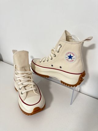 Converse Chuck Taylor Beige