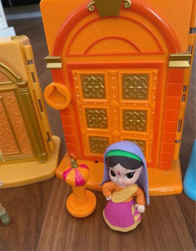 3 Casitas plegables con Muñecas llave mágica 