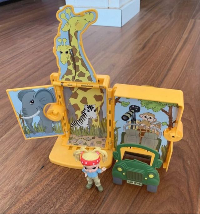 3 Casitas plegables con Muñecas llave mágica 