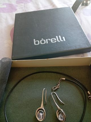 Collar y pendientes Borelli