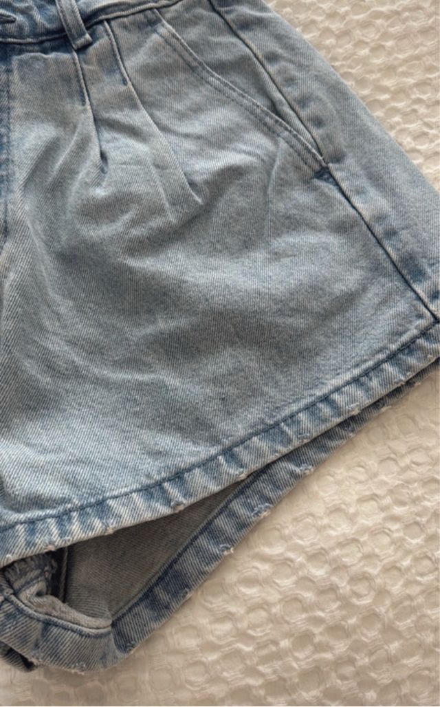 Shorts Bershka - Vaqueros azules