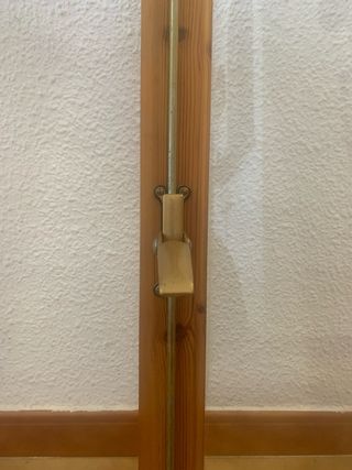 Ventana madera 2 hojas pino y mallorquina