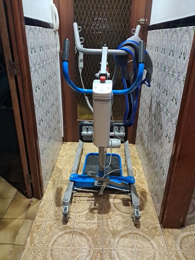 Elevador paciente usado (Muevo up 200)