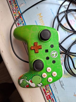 Mando Nintendo Switch Yoshi