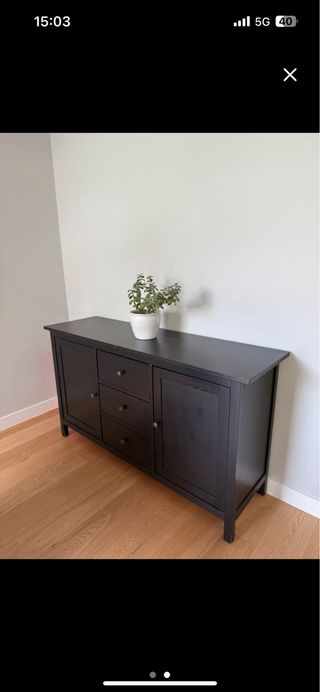 Aparador Hemnes IKEA negro