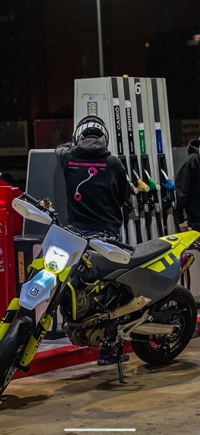 Husqvarna 701 SM Supermoto