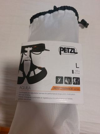 Arnés Petzl Aquila L - Escalada