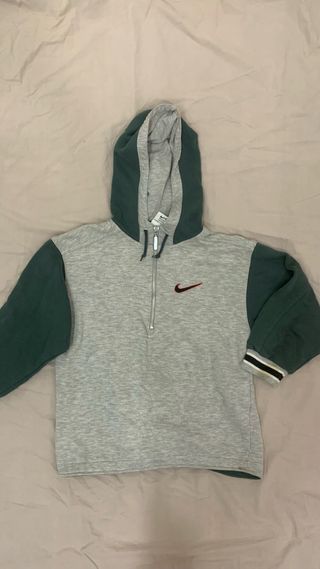 Sudadera Nike con capucha gris-verde