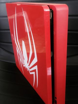 PS4 (PlayStation 4) Roja - Spider-Man