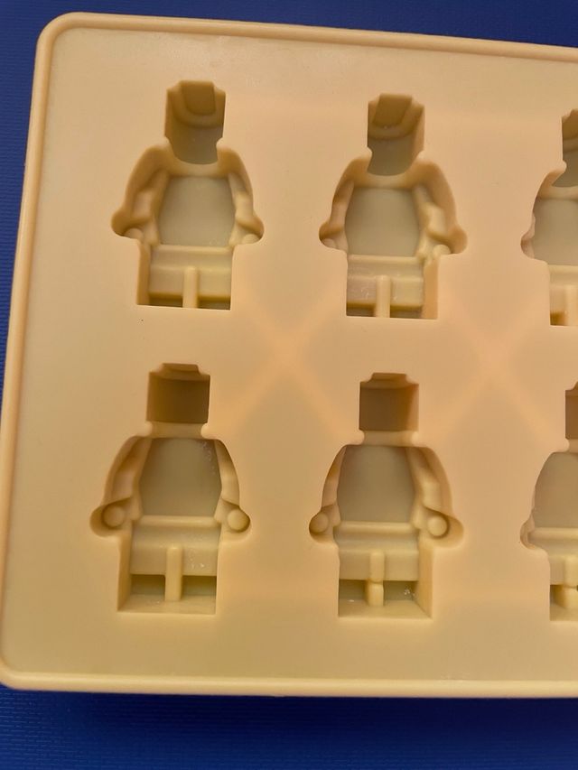 Molde figuras Lego silicona amarilla