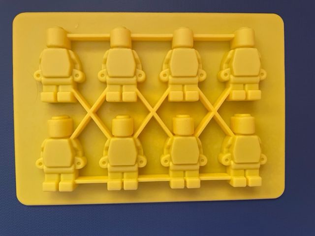 Molde figuras Lego silicona amarilla