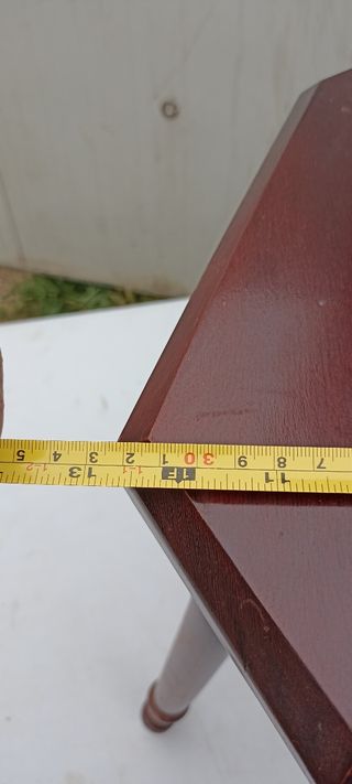 2 Sillas Madera Talladas Marrón